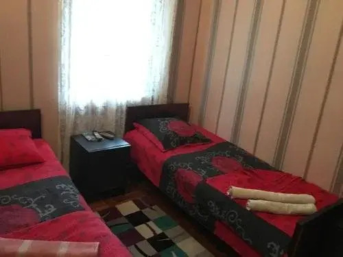 Mzıurı House 1