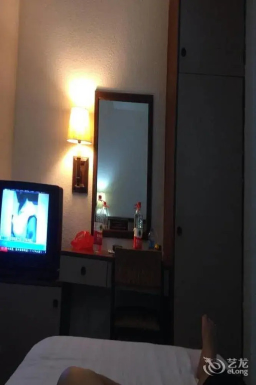 Lavande Hotel Zhuhai Gongbei Port Square