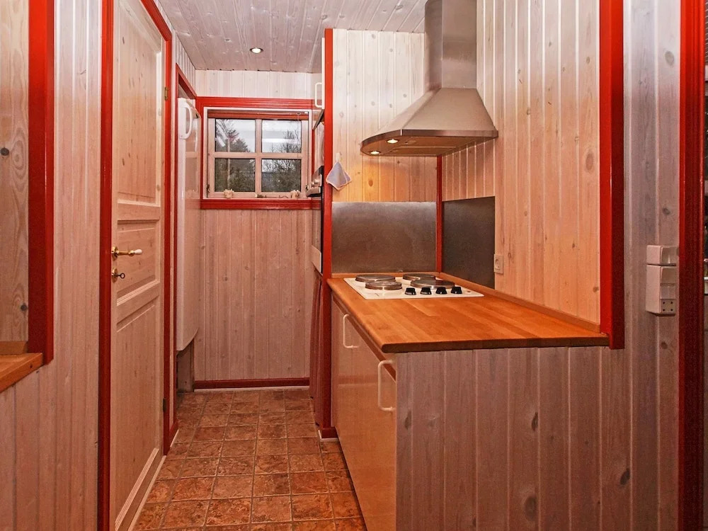 Rustic Holiday Home in Hemmet near Fjord