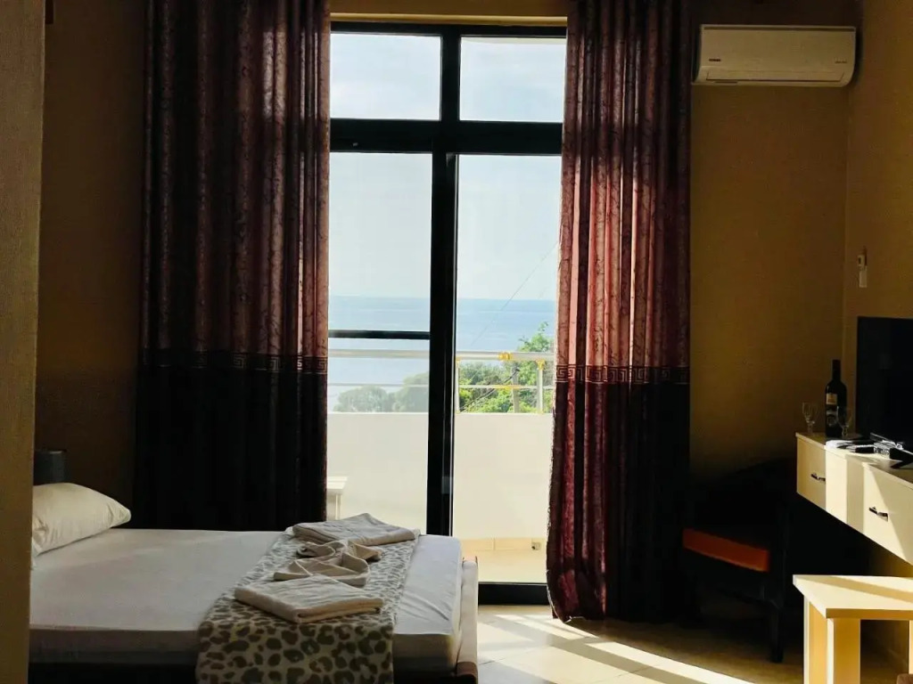 Viola Hotel