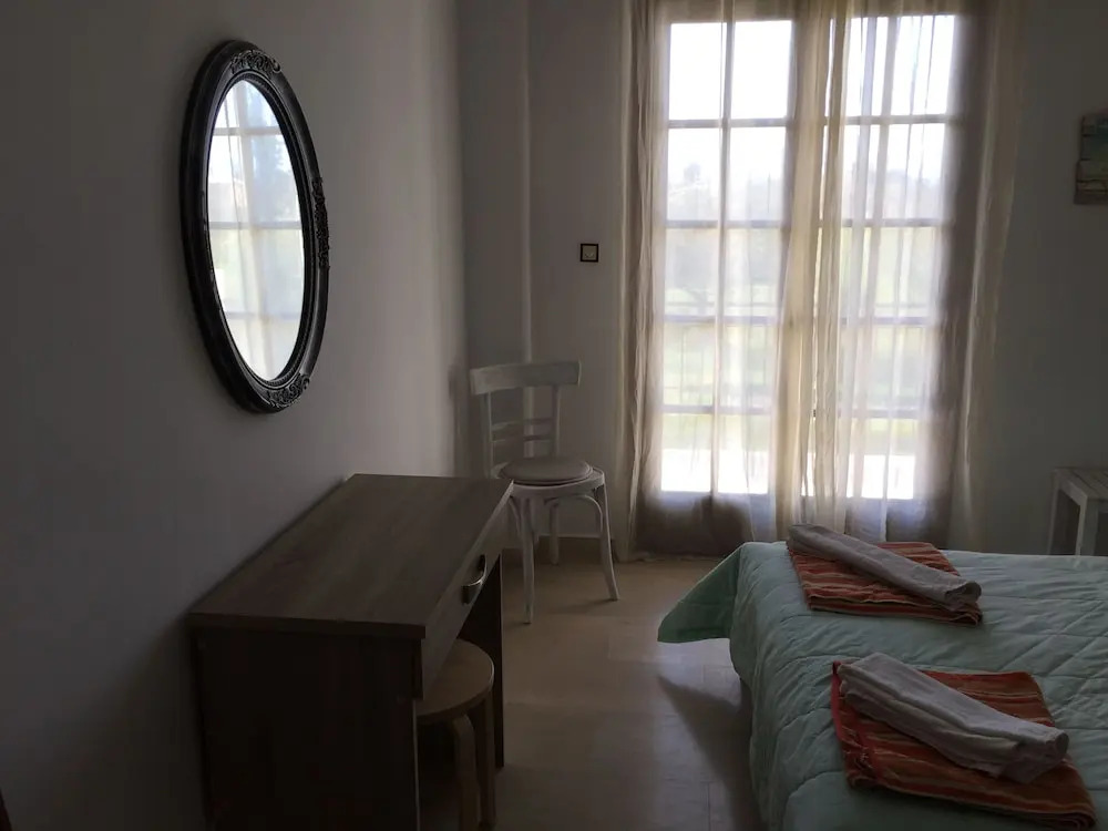 Alexander Apartments