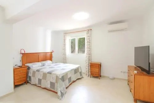 Villa Almendros 0604