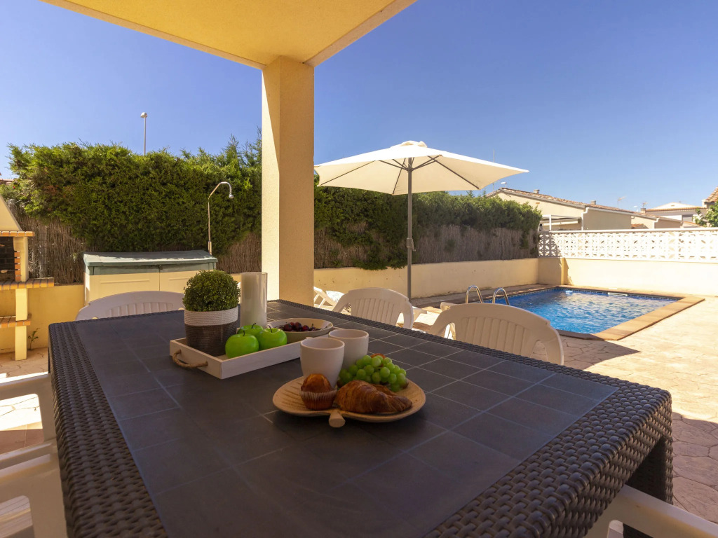 Holiday Home Flamenc 3 by Interhome