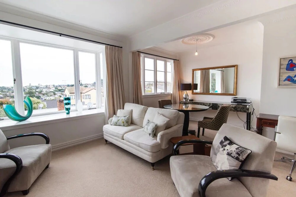 Boutique Apartment in Newmarket