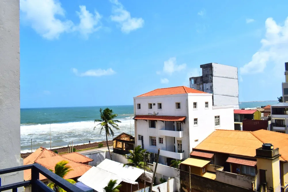 Residence  Colombo 03