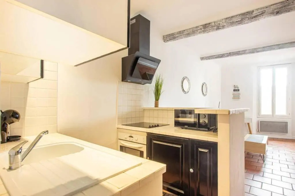 Vieil Antibes Appartement de charme 2/4pers