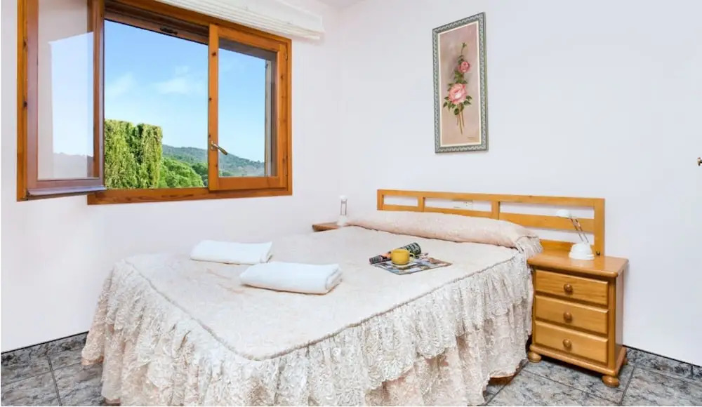 House - 4 Bedrooms with Pool and WiFi - 107534