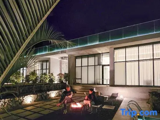 Window Lounge_poolvilla