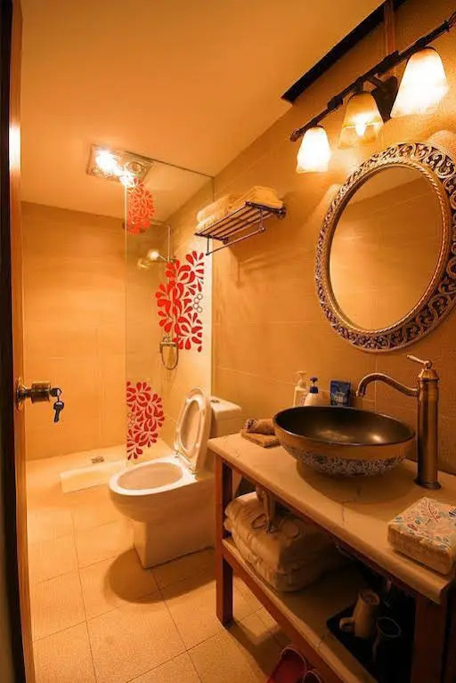 Ivys Family Inn
