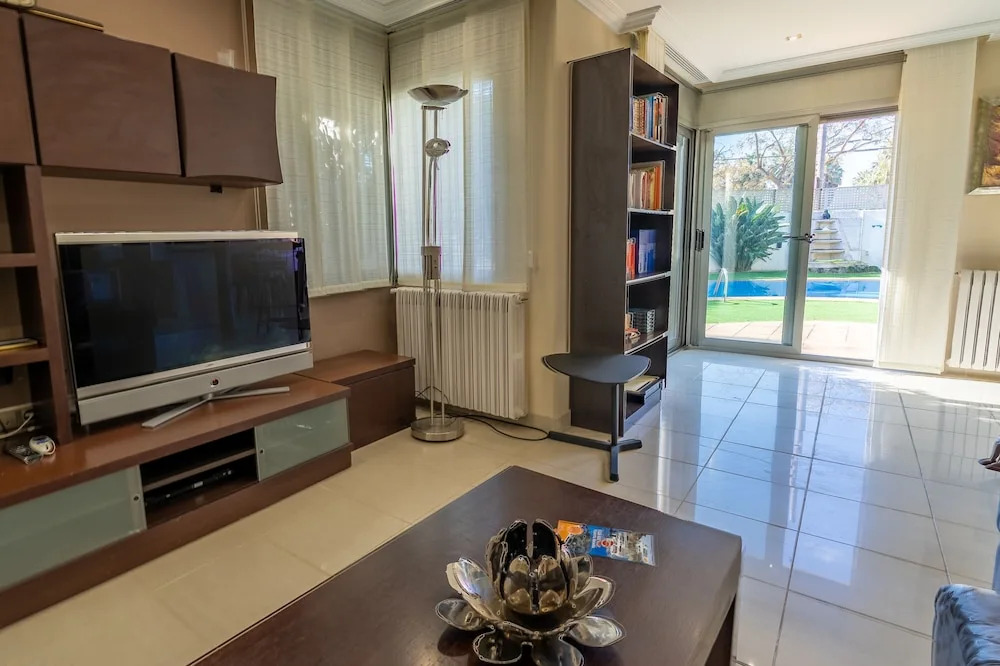 HomeHolidaysRentals Casa Pujadas - Costa Barcelona