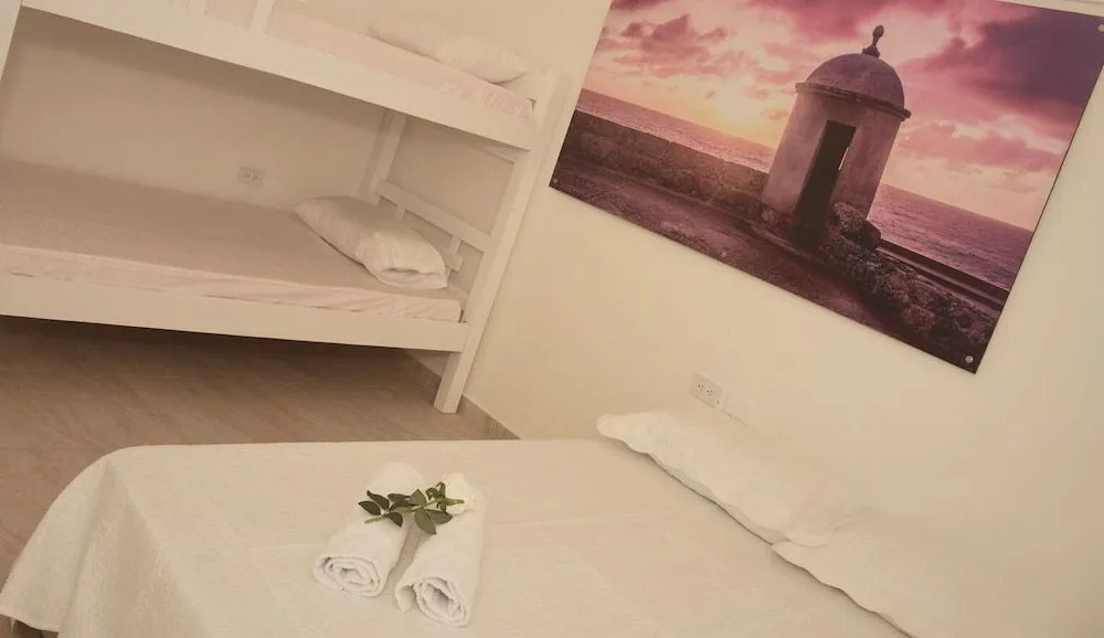 Juna Hotel Boutique