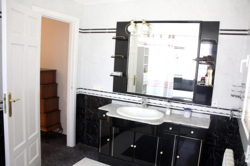 3 bedrooms villa with private pool enclosed garden and wifi at Marratxi 9 km away from the beach