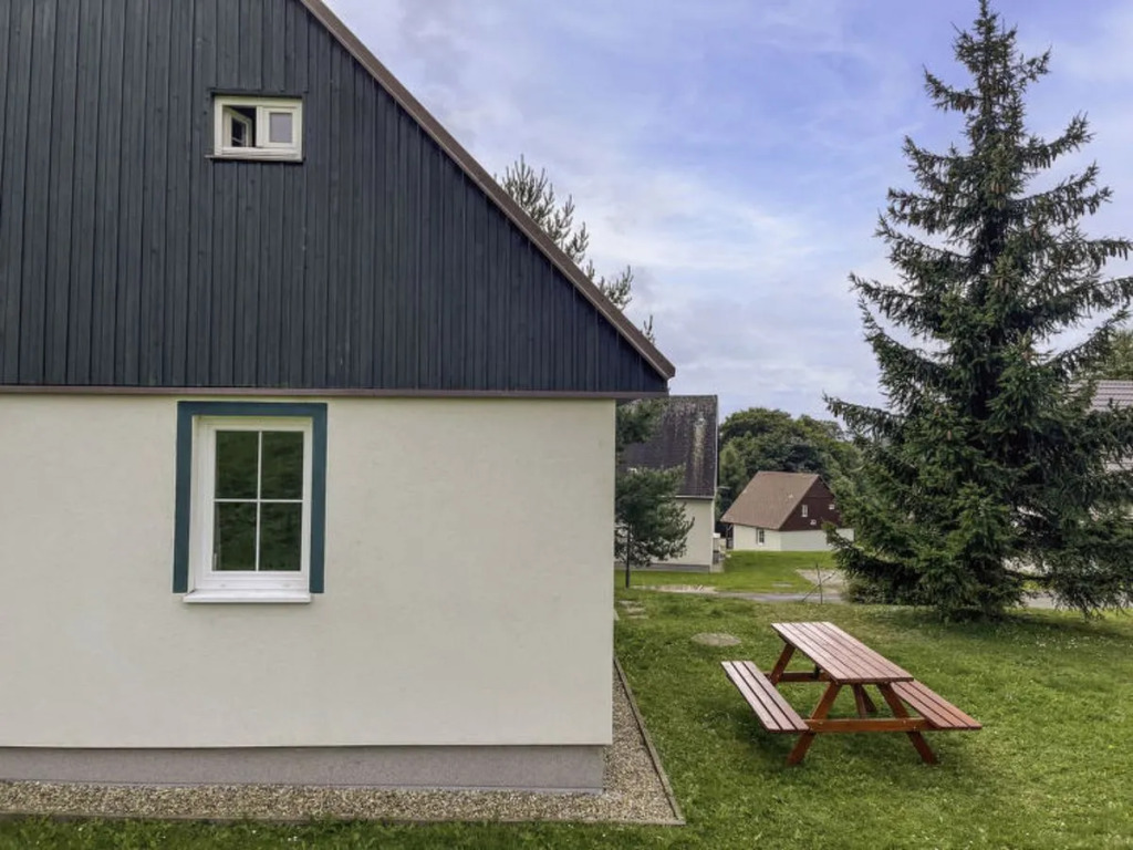 Holiday Home Holiday Hill 60 by Interhome