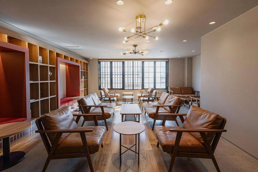 GEMS YUFUIN Hotel and Spa Cafe Bar