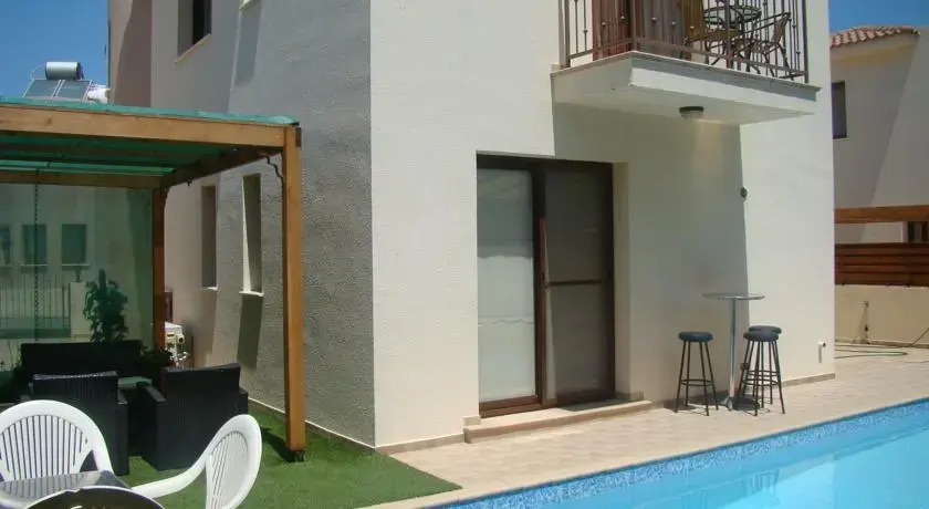 Sea Jewel Luxury Villas