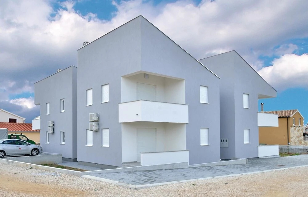 Stunning Home in Vrsi-mulo With Wifi and 2 Bedrooms