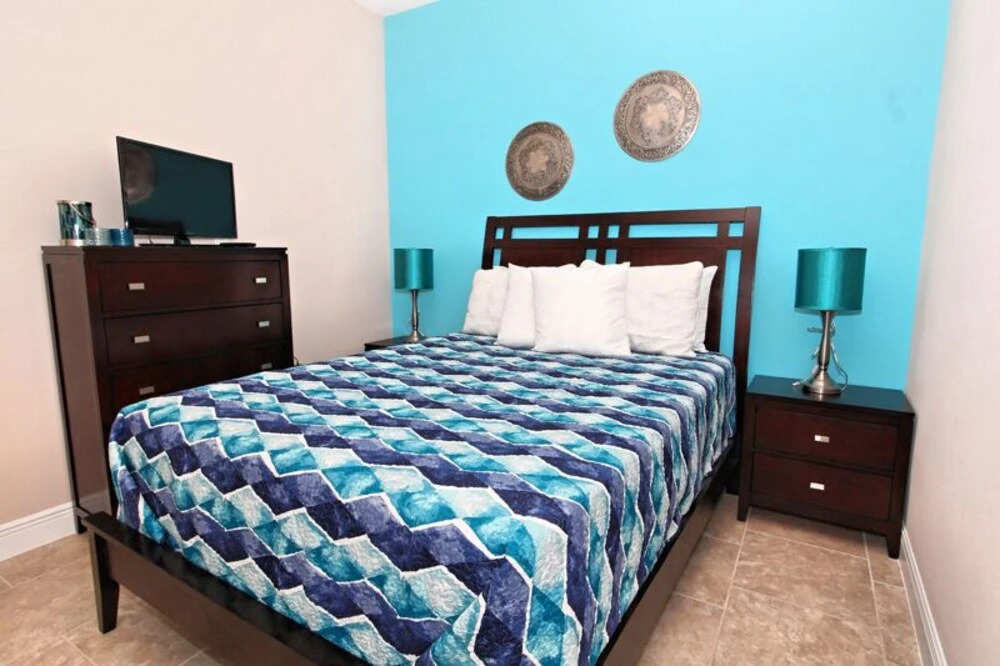 5-Bedroom Villa in Davenport 5132OA