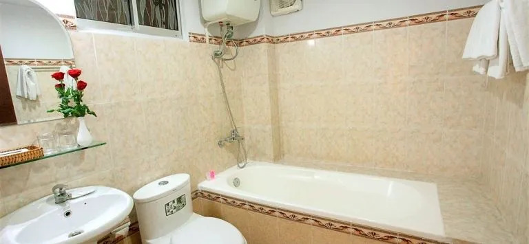 Đông Phương Hotel