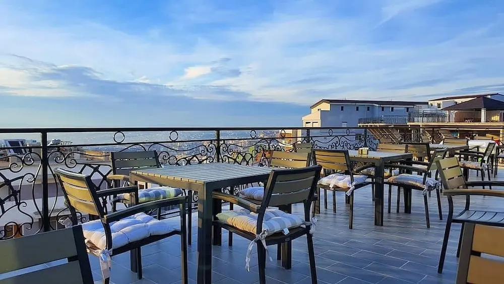 Chateau Linza Resort