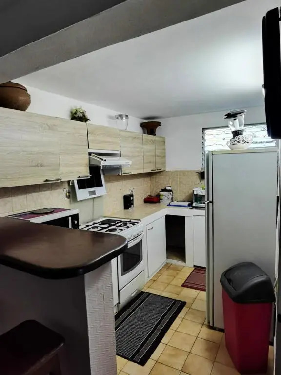Appartement de 2 chambres avec jardin clos et wifi a Le Lamentin a 7 km de la plage