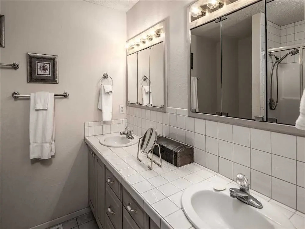 Deer Haven, 3 Bedrooms, Hot Tub, Pet Friendly, Sleeps 8