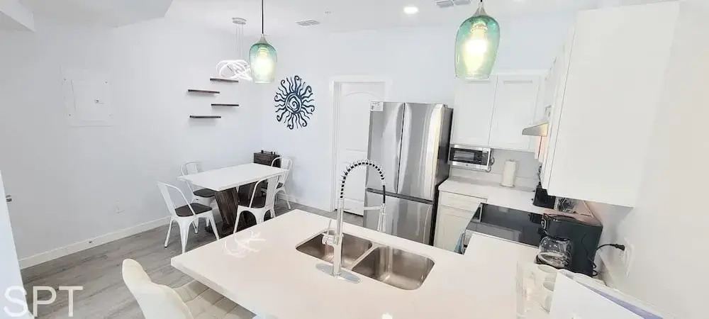 Villas De Laguna 2 3 Bedroom Townhouse