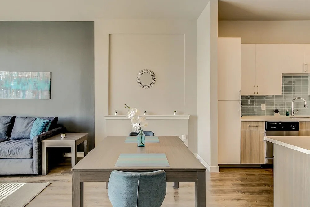 7th Avenue Condos by Barsala