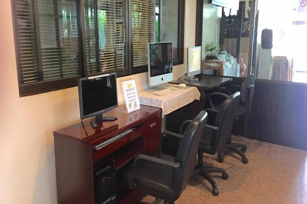 Rayong Lanna Hotel