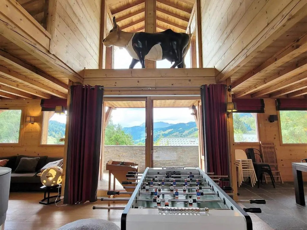 Chalet de prestige, proche des pistes aux Gets - FR-1-598-27