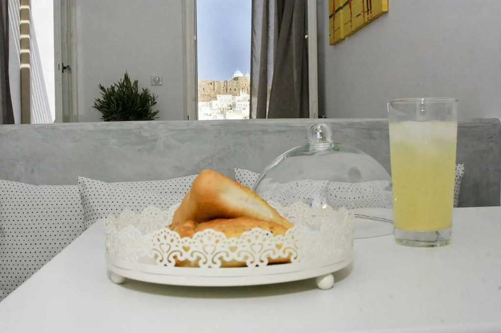 Anatoli Luxury Studios & Suites