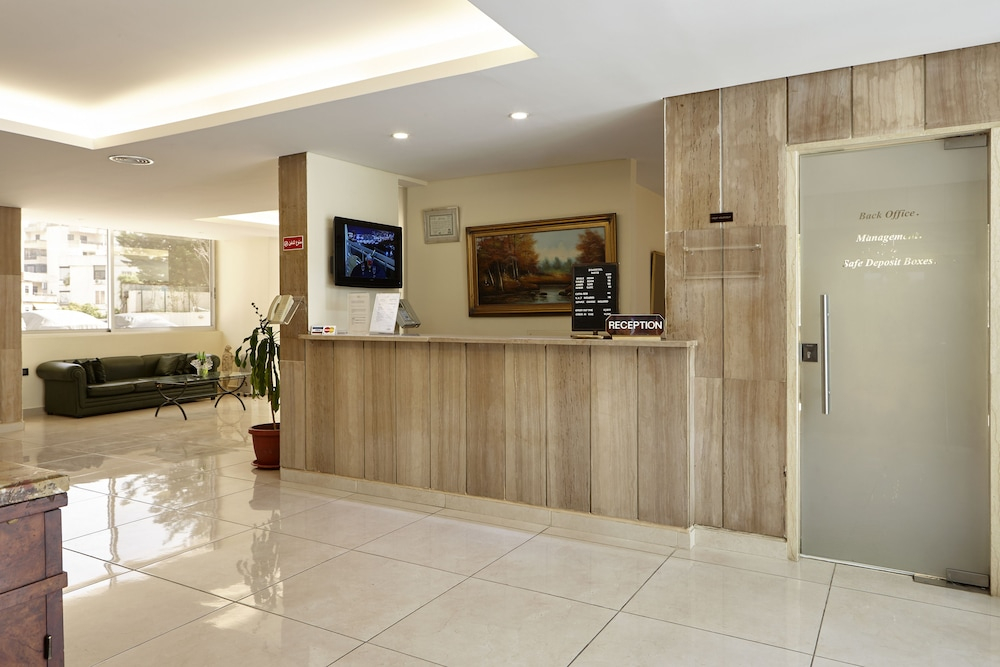 Zoukotel Hotel