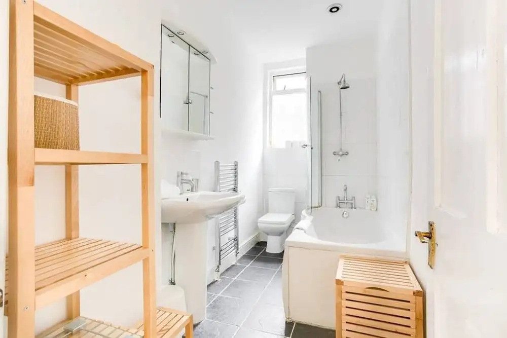 Sunny & Stylish 2bed Duplex in Maida Vale