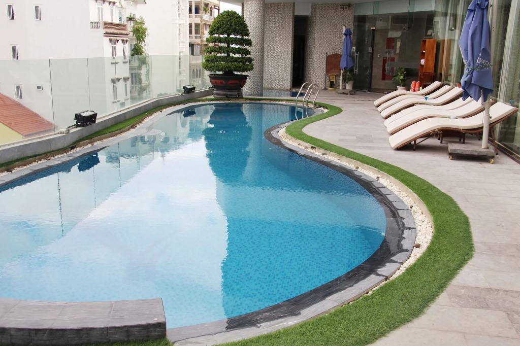 HSB Office and Apartment