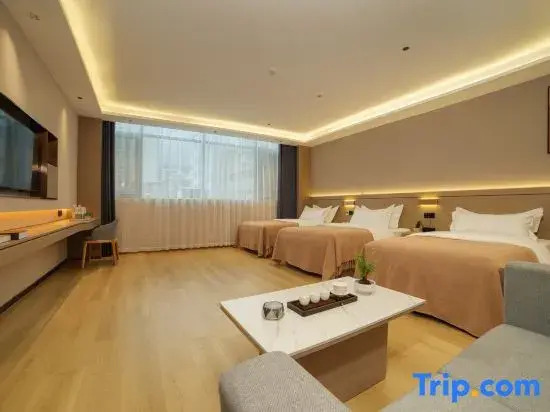Meihao EZZI Hotel (Yuxi Xinping Ethnic Square)