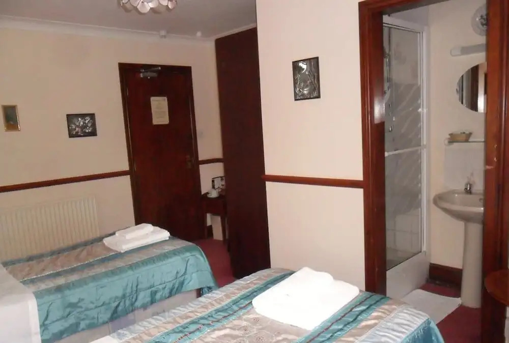 Relax Inn - Thorpe Lodge Hotel