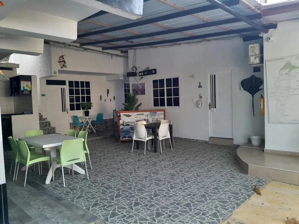 Apartamentos Brisas Del Mar