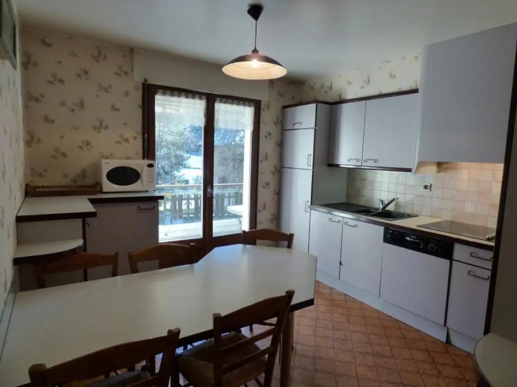 Appartement Le Grand-Bornand, 6 pièces, 11 personnes - FR-1-458-137