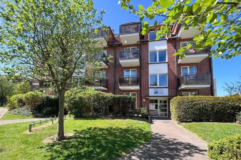 Ferienwohnung-47-mit-Schwimmbad-Sauna-Residenz-Passat-Doese