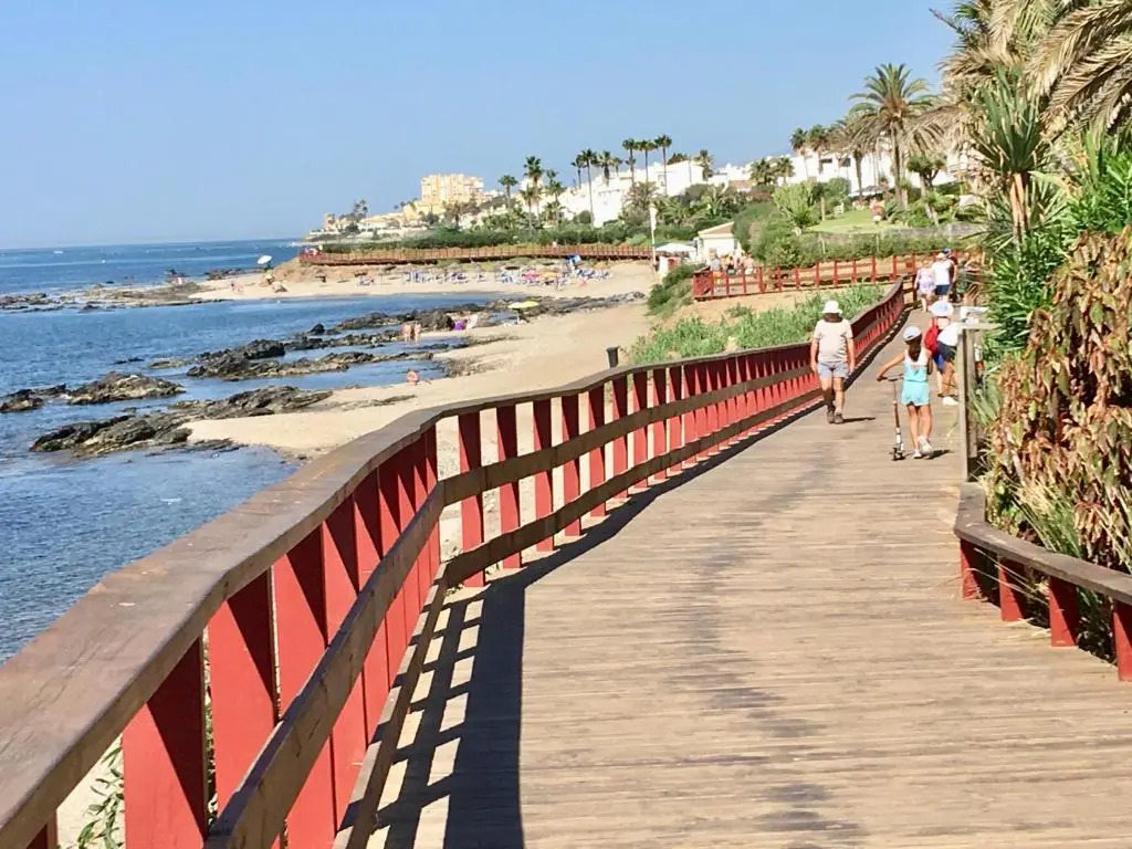 MI CAPRICHO 2F BEACHFRONT- Apartment with sea view - Costa del Sol