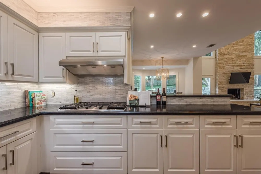 The Authentic Brickwood Retreat 4 Bedroom Home