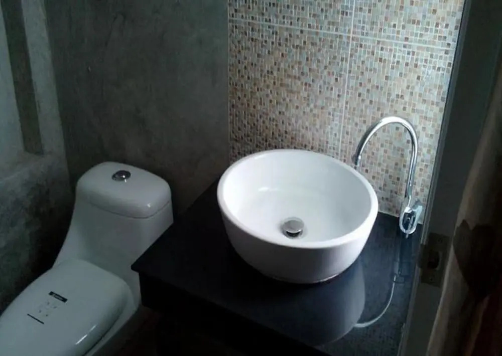N Nine Hotel
