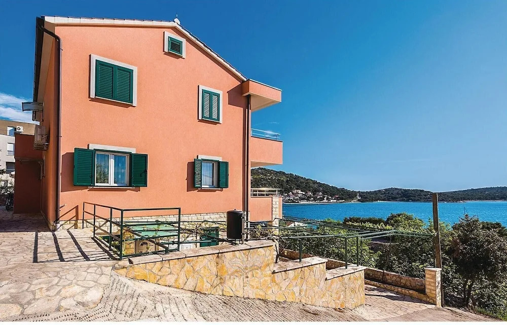 Beautiful Home in Tisno With Wifi and 1 Bedrooms