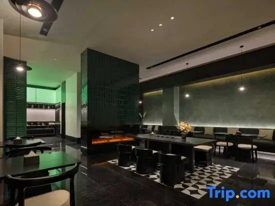Ptana Hotel (Xinhualian Square Branch)