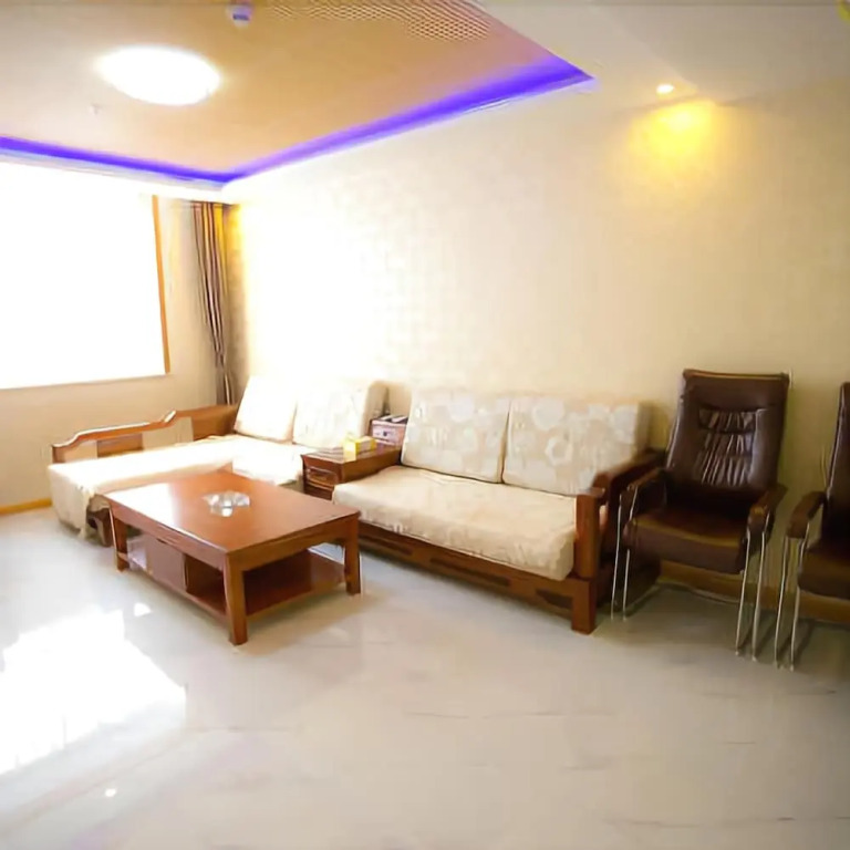 Lanwan Holiday Hotel