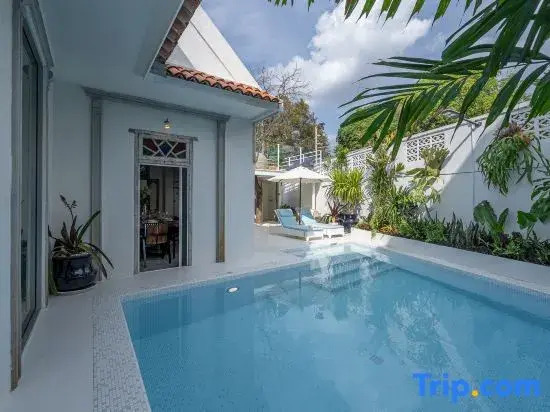 Santitham - luxury Pool Villa I Daily Maid