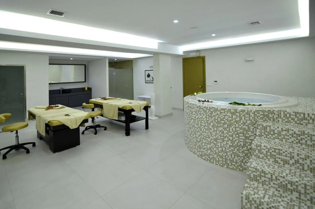 Insula Alba Resort & Spa