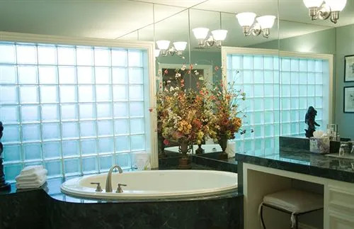 The Sanford House Inn & Spa