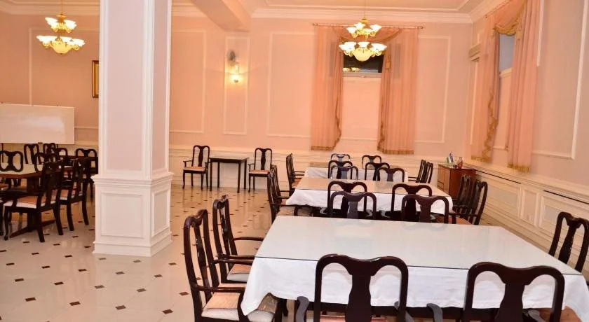 Konstantin Hotel