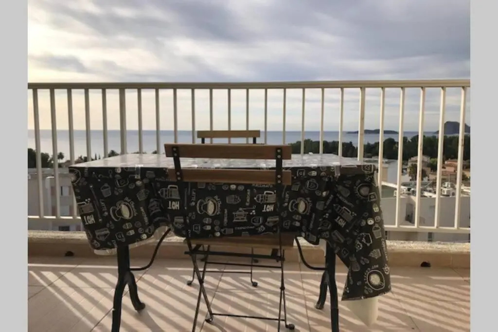 Appartement T1 Balcon vue mer