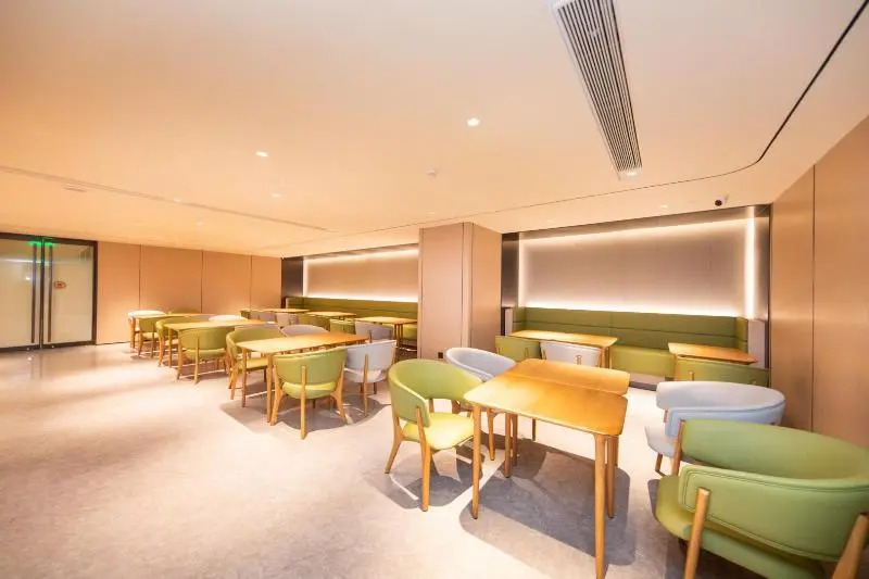 Ji Hotel (Xi'an Lijia Village Wanda Plaza)